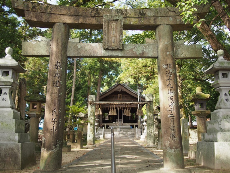 須恵宝満宮 – 偲フ花