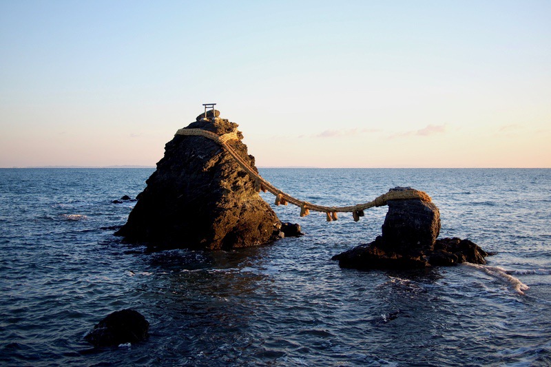 二見興玉神社：斎王 03 – 偲フ花