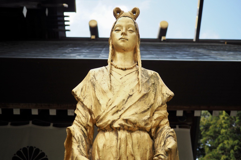 伊曾乃神社：常世ニ降ル花 越智弦月篇 12 – 偲フ花